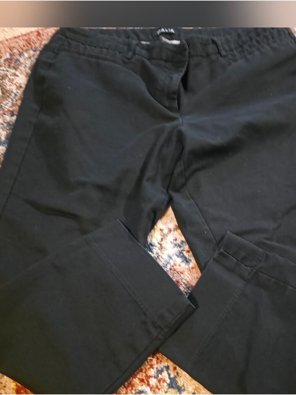 4/$25 Deal! Dalia Black Capri Pants